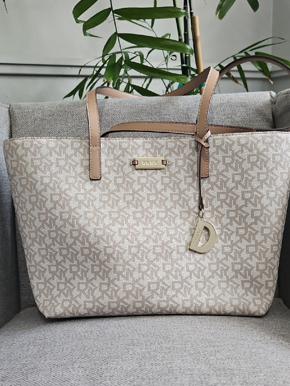 DKNY Beige Logo Tote Bag with Tan Trim